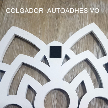 MANDALA CALADA M51 COLOR BLANCO REFLEJOS MARRÓN, DISPONIBLE EN 4 TAMAÑOS, CUADRO SILUETA ARTESANAL.