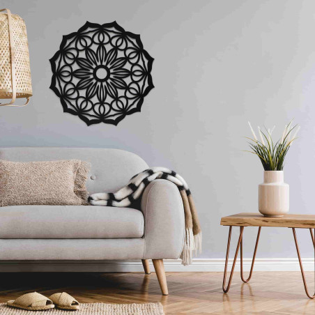 MANDALA A CÉU ABERTO M52 COR PRETA 60X60 CM, PINTURA DE SILHUETAS FEITA À MÃO.